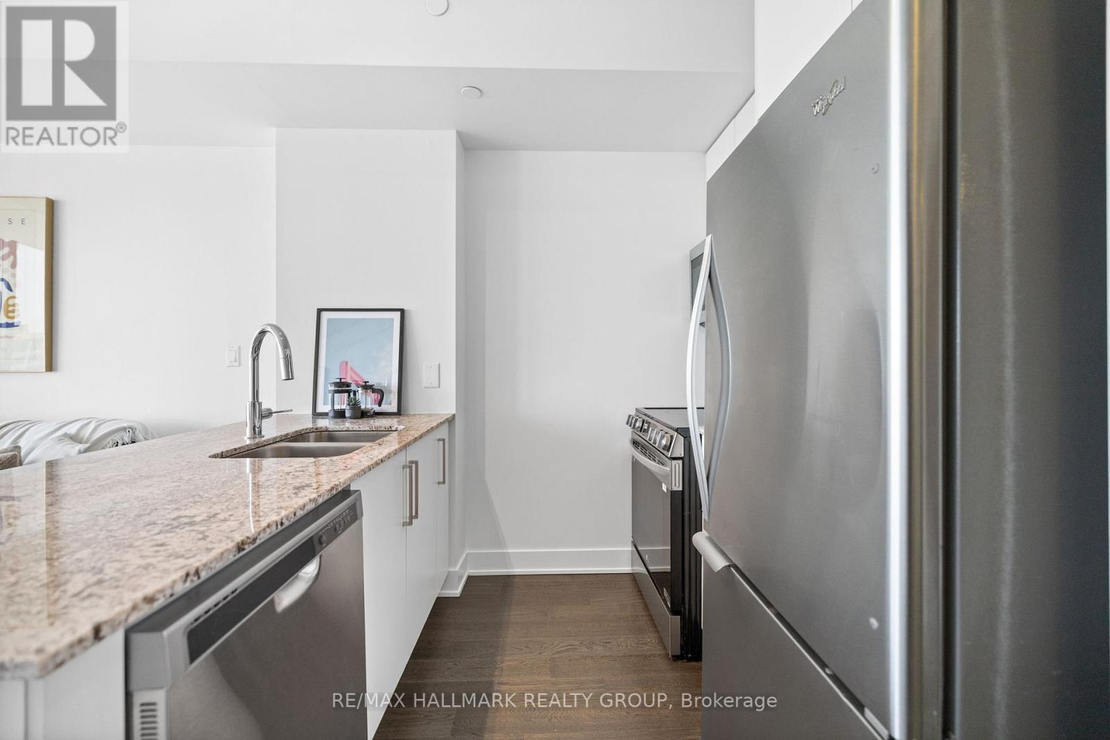 1906 - 485 Richmond Road