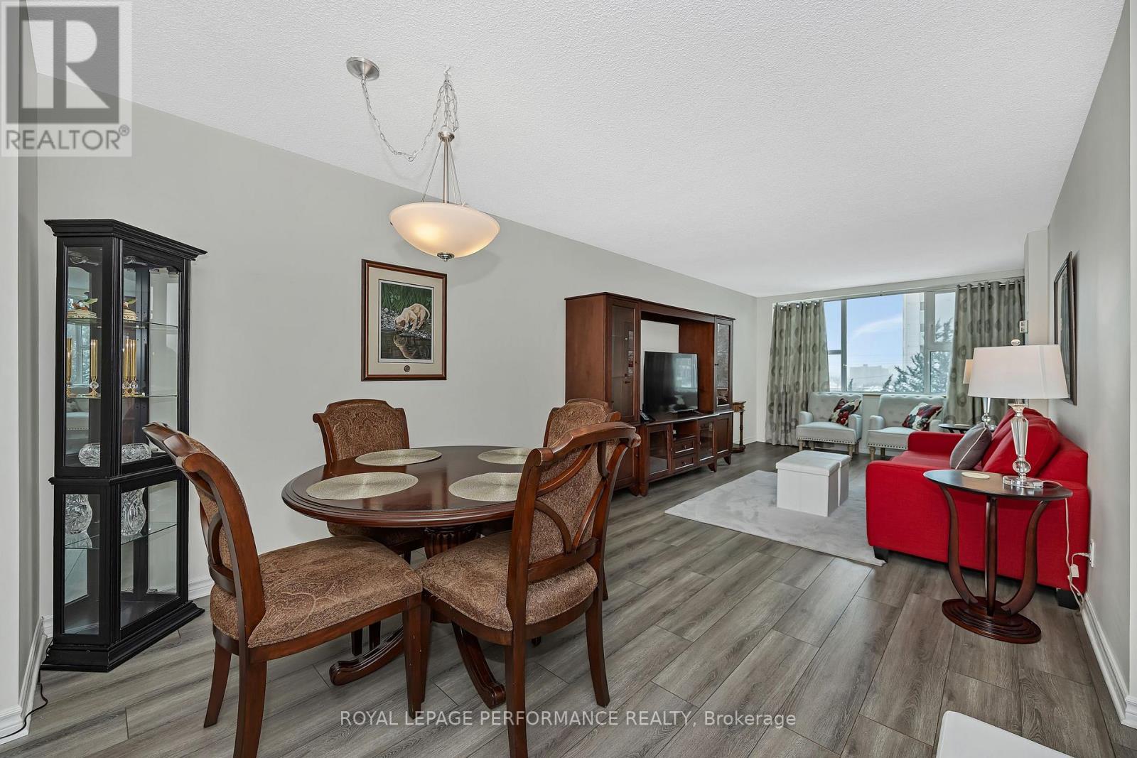 303 - 555 Brittany Drive