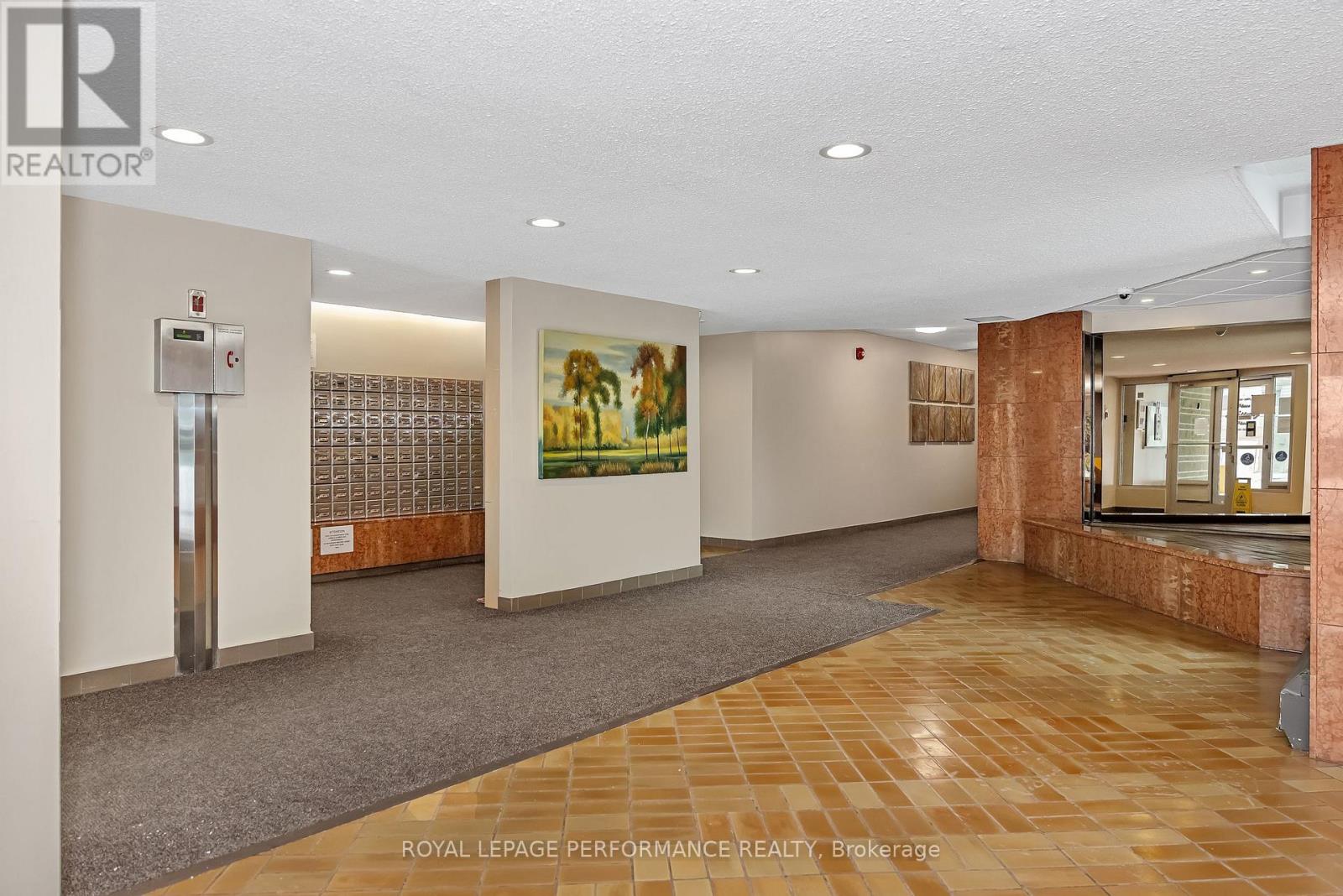 303 - 555 Brittany Drive