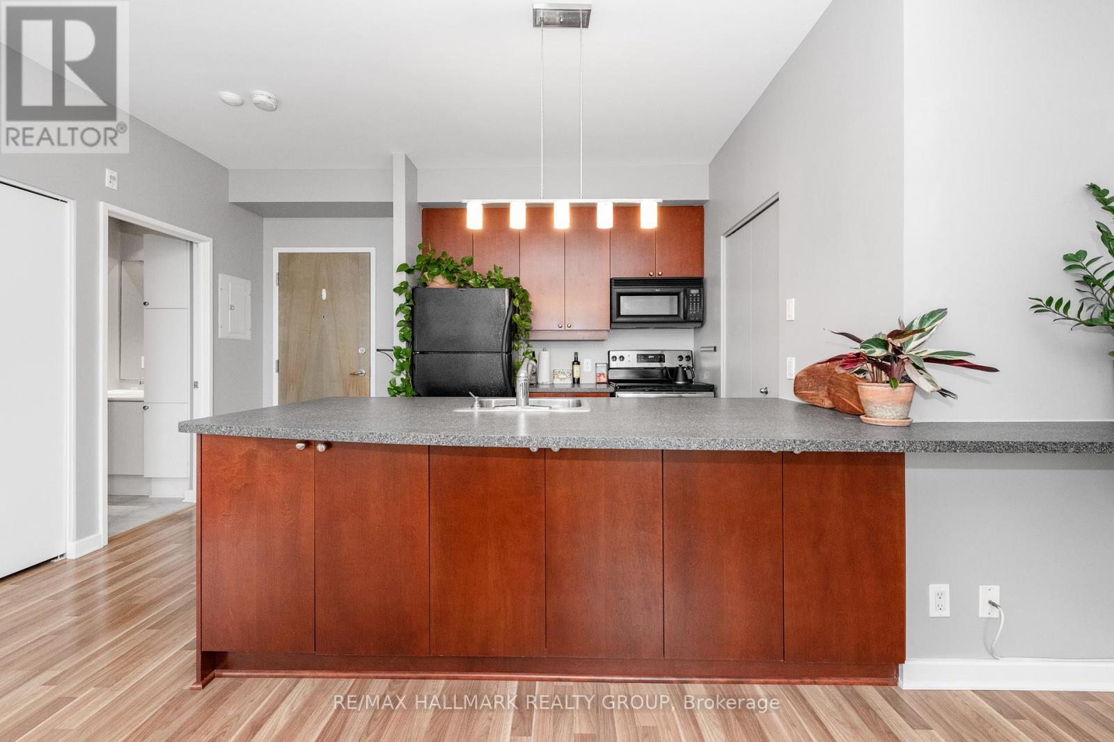 306 - 150 Caroline Avenue