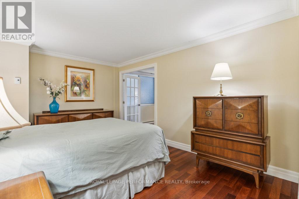 405 - 160 George Street