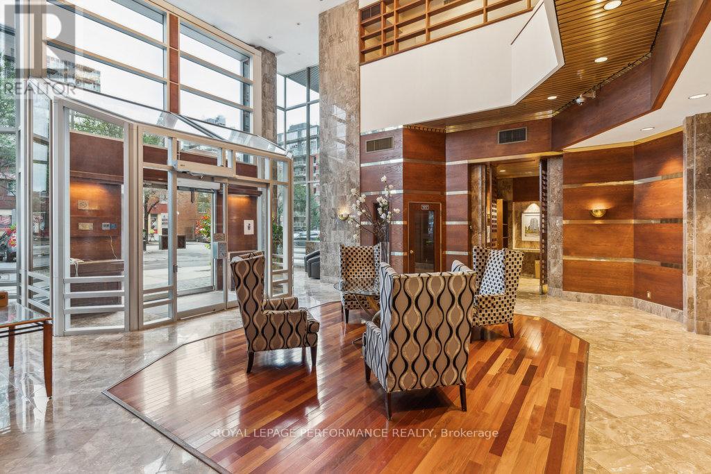 405 - 160 George Street