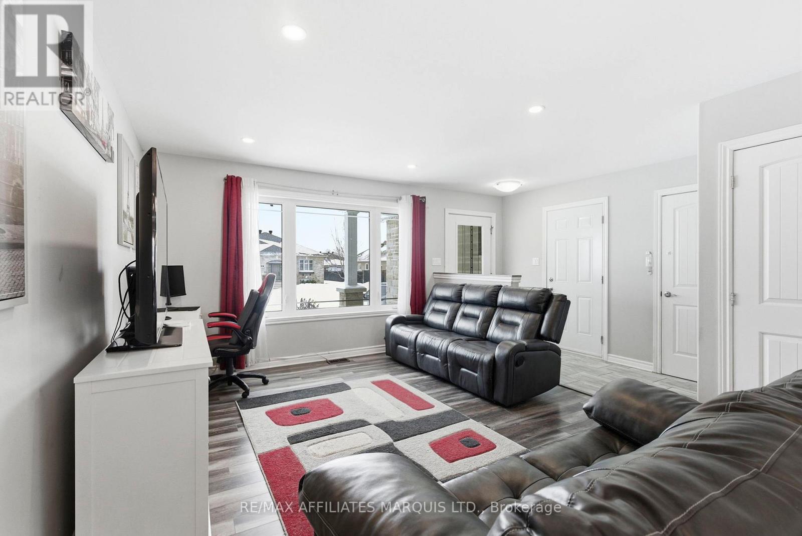 50 Jim Brownell Boulevard