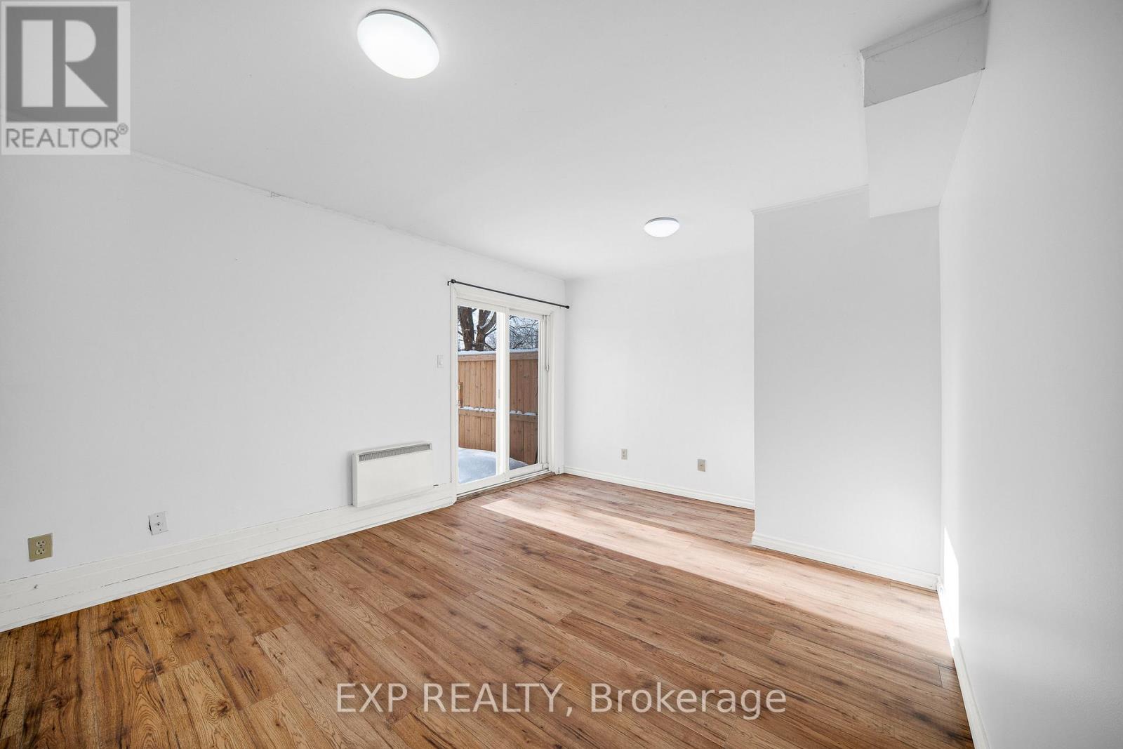 98 Castlegreen Private