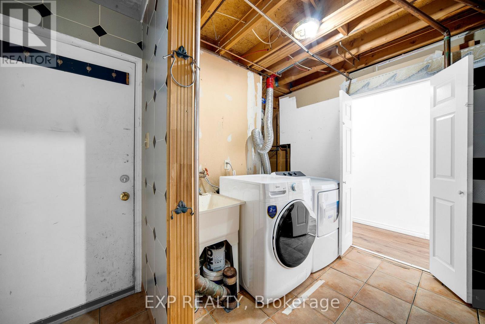 98 Castlegreen Private