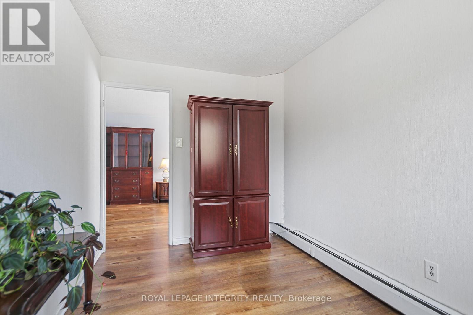 114 - 2650 Southvale Crescent