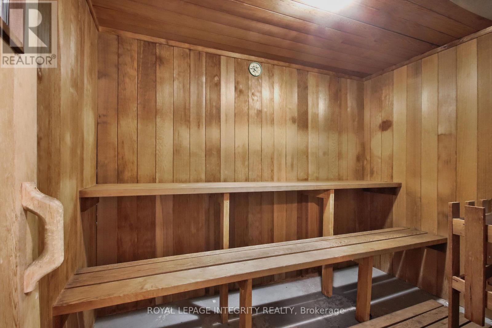 114 - 2650 Southvale Crescent