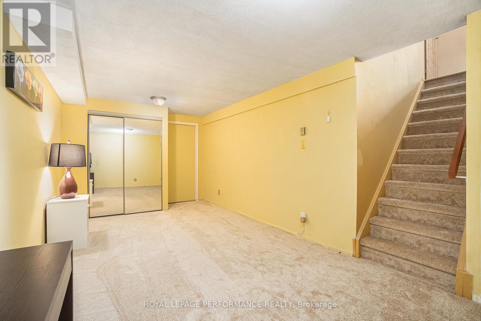 201 - 1765 Cabaret Lane