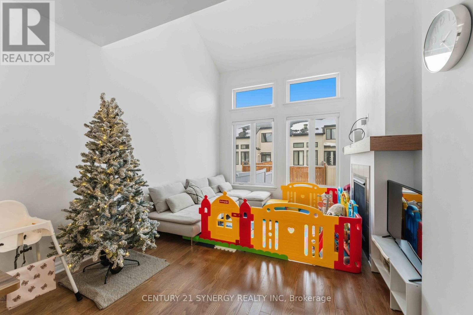 214 Hawkeswood Drive