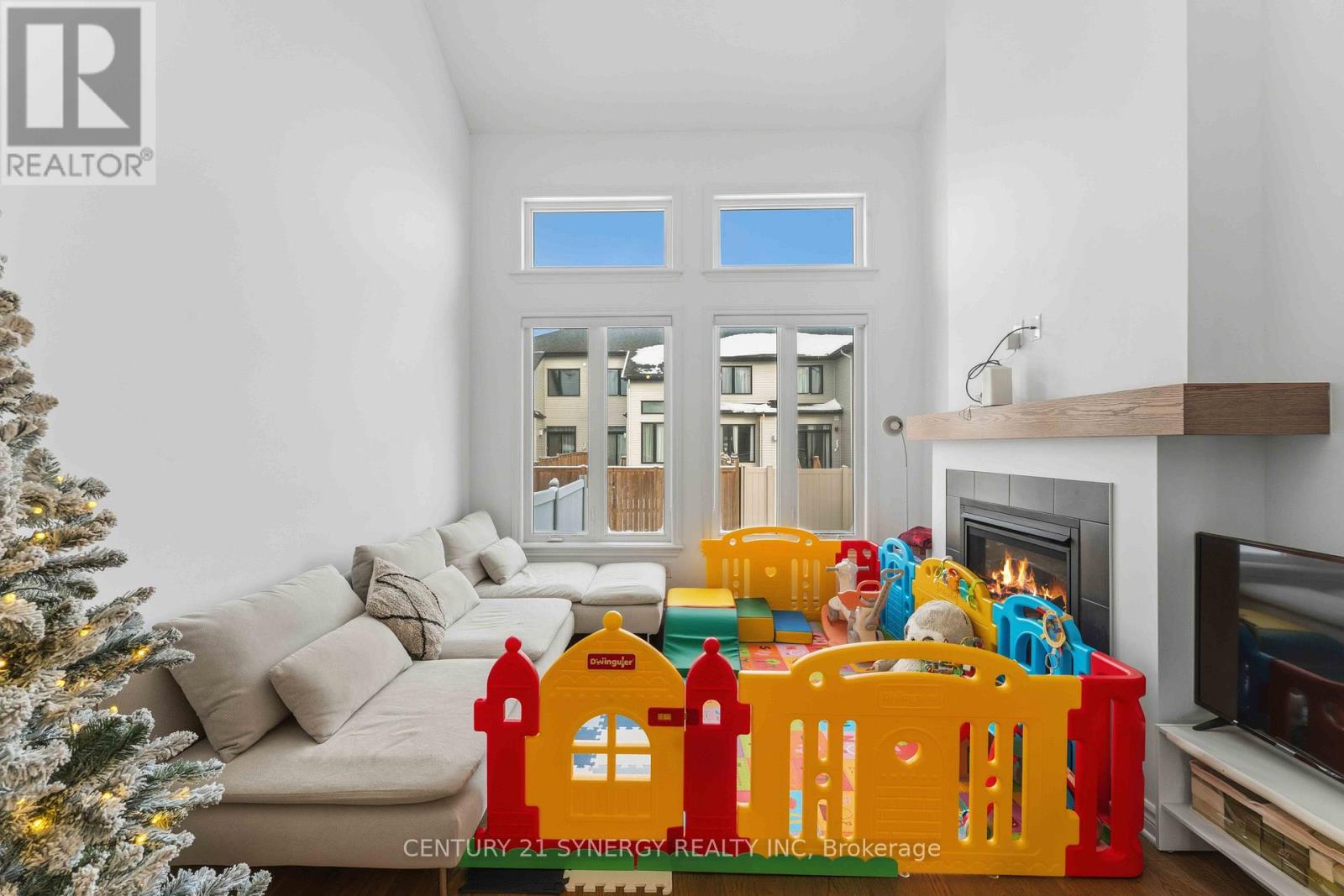 214 Hawkeswood Drive