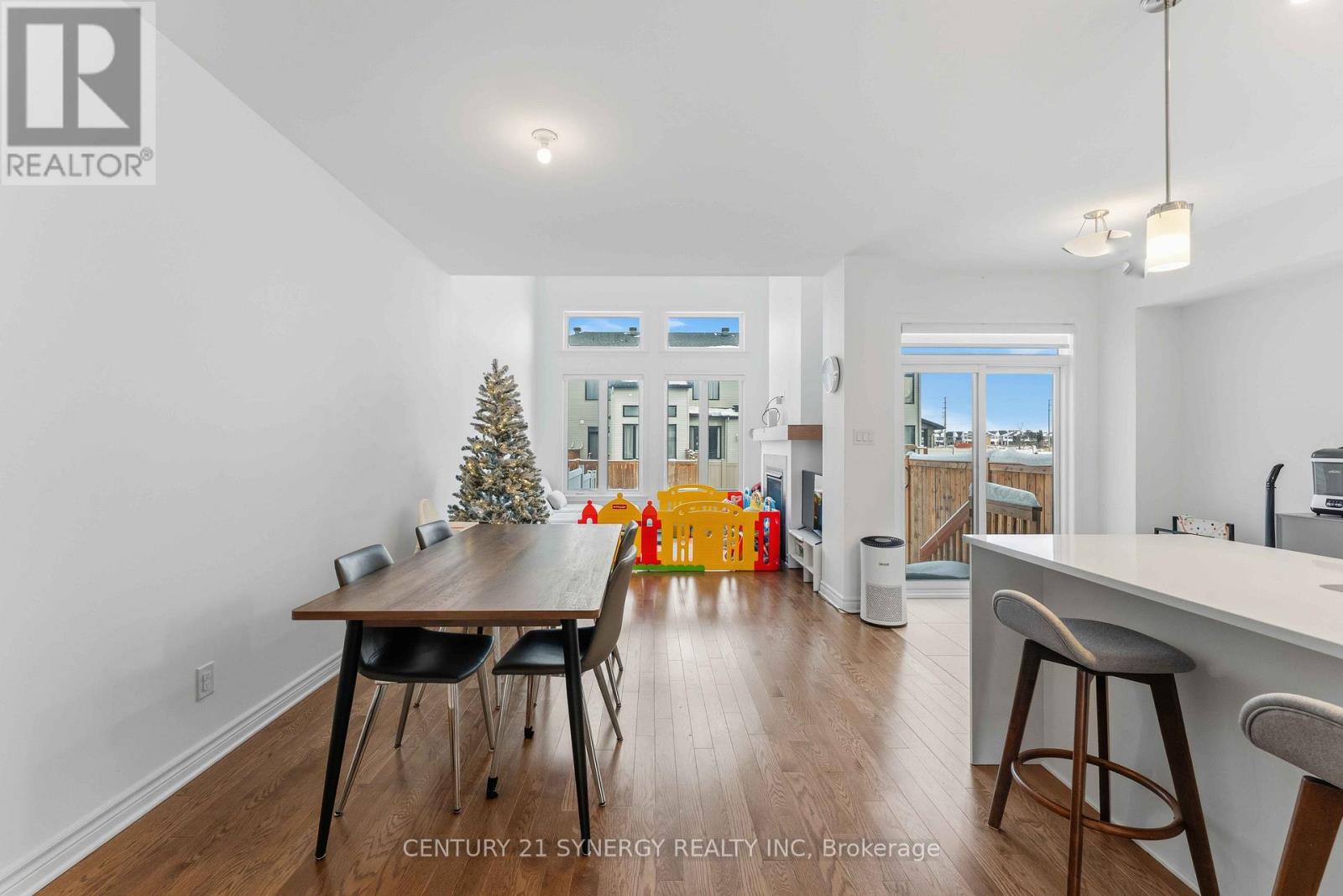 214 Hawkeswood Drive