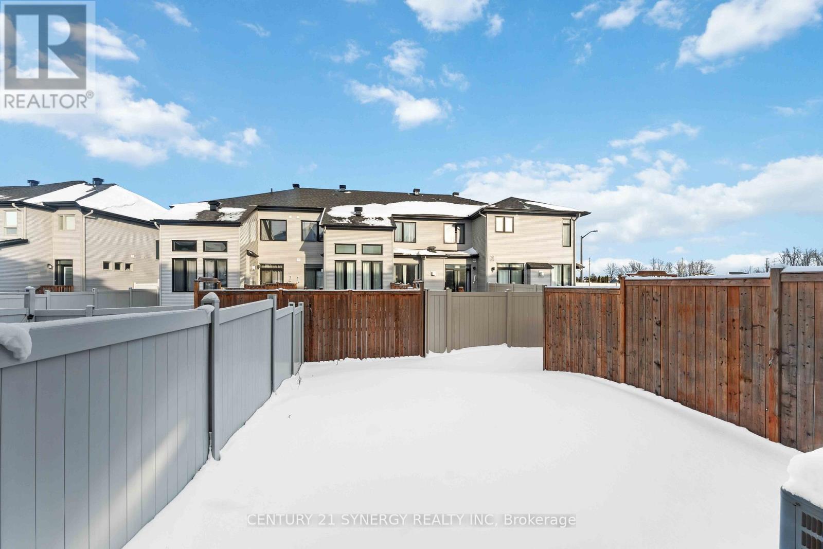 214 Hawkeswood Drive