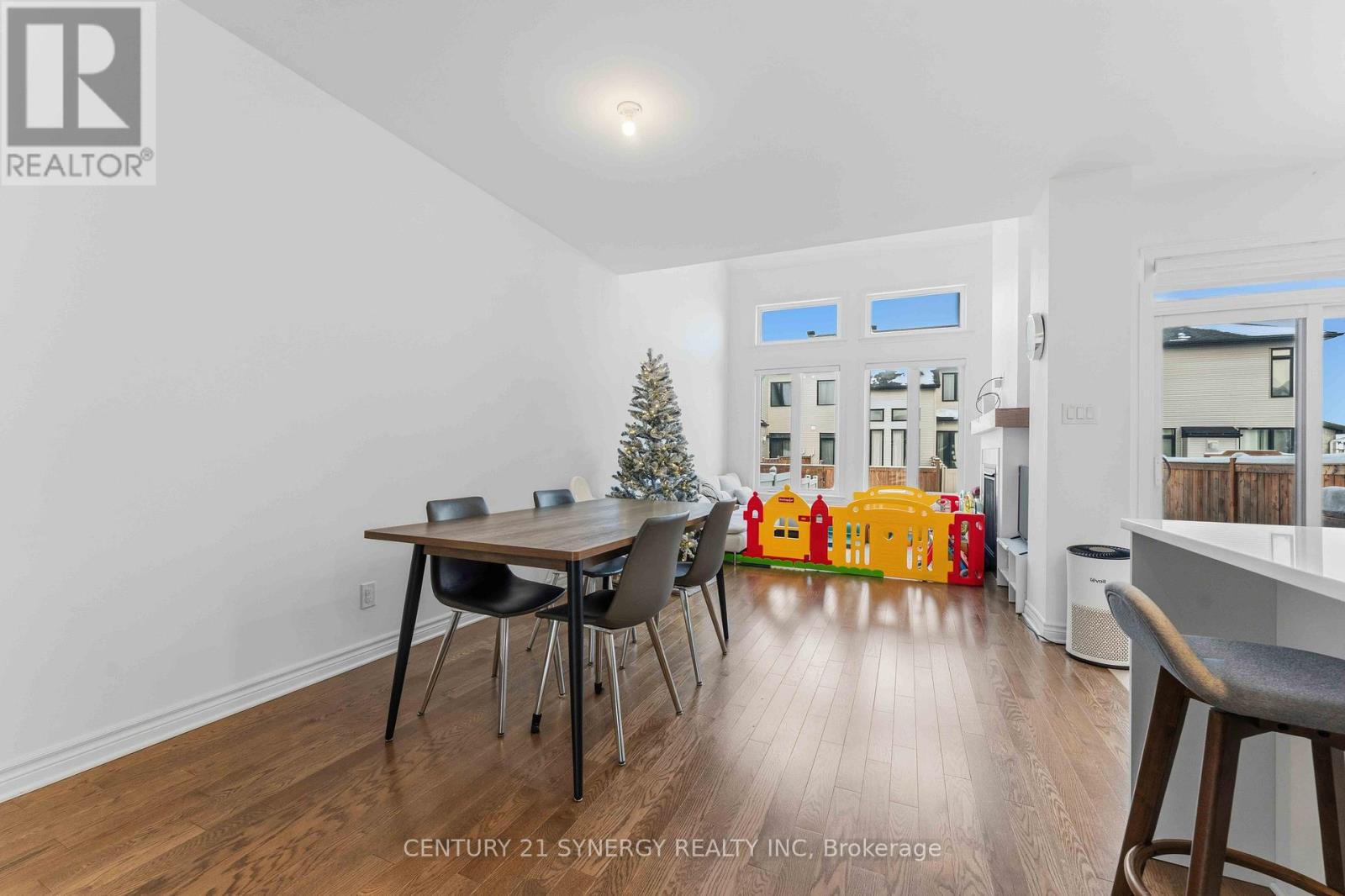 214 Hawkeswood Drive