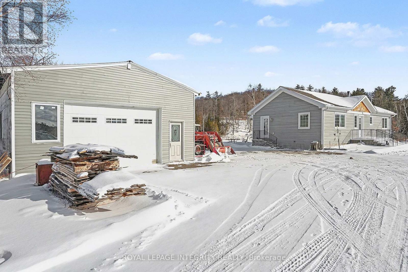 8688 Hwy 511 Highway