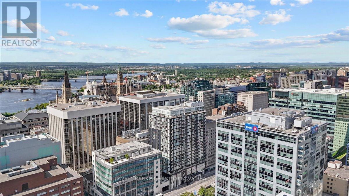 906 - 199 Slater Street