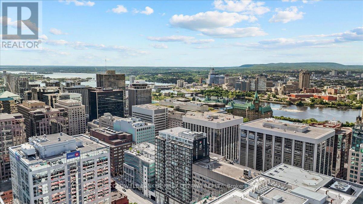 906 - 199 Slater Street