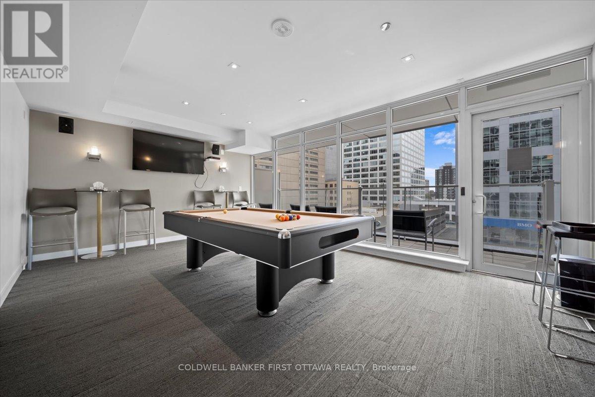 906 - 199 Slater Street