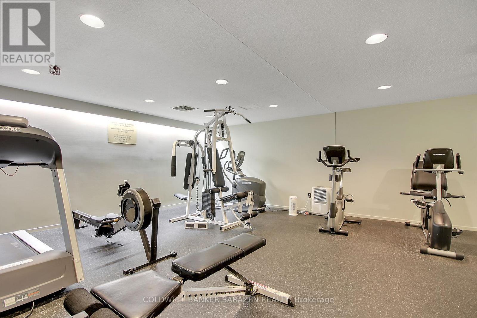 1115 - 1100 Ambleside Drive