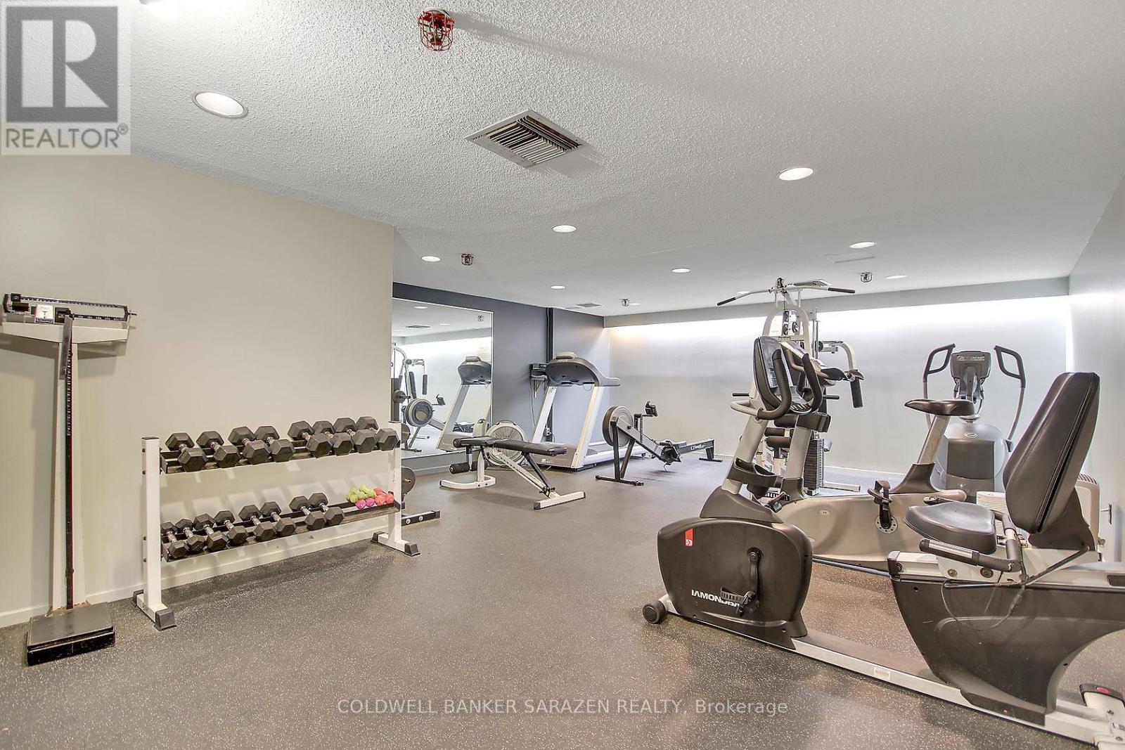 1115 - 1100 Ambleside Drive