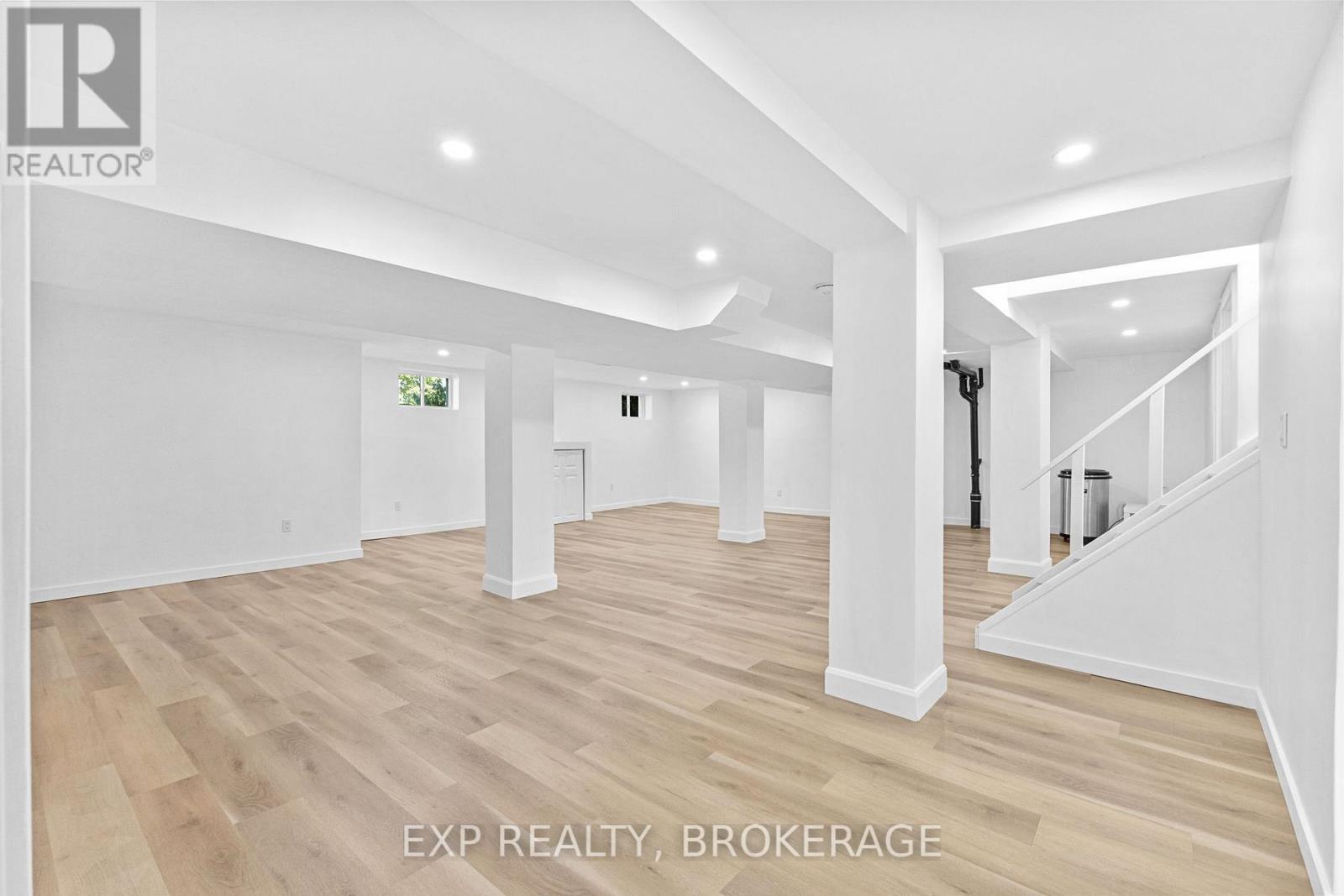 1502 Farnsworth Avenue