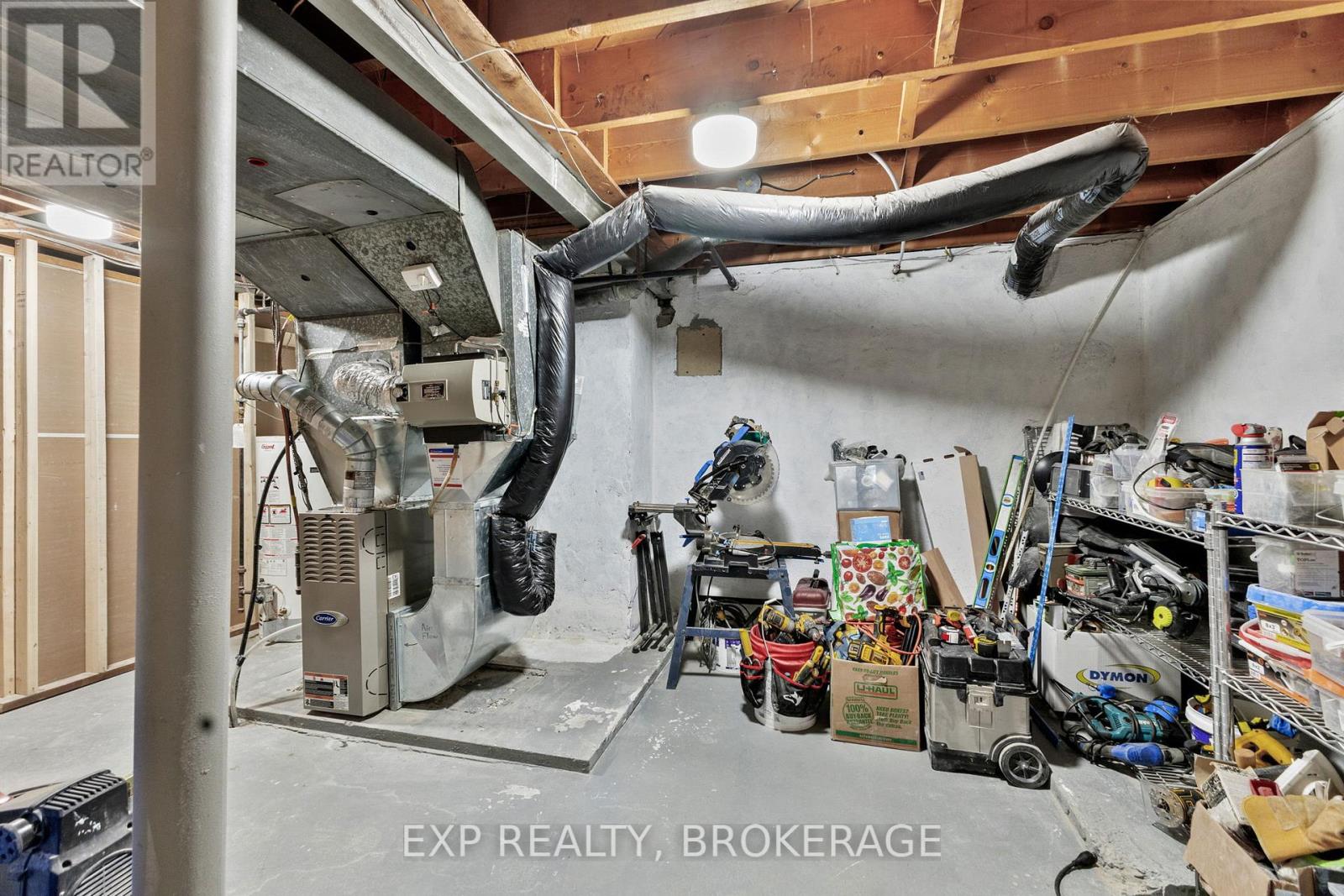 1502 Farnsworth Avenue