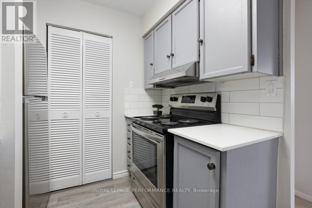 2d - 142 Waverley Street