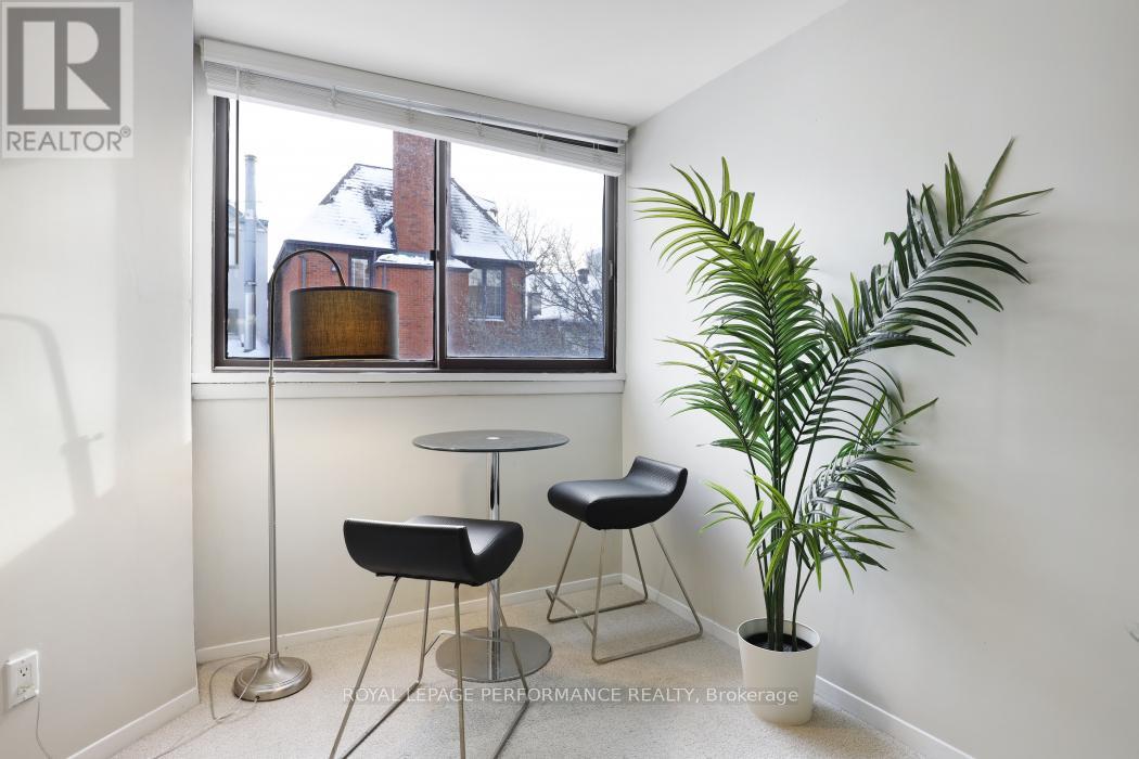 2d - 142 Waverley Street