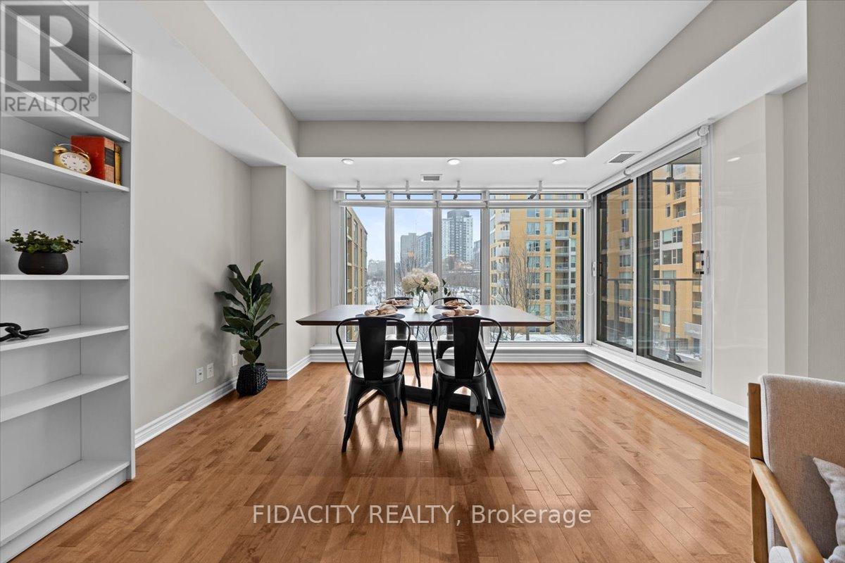 417 - 200 Lett Street