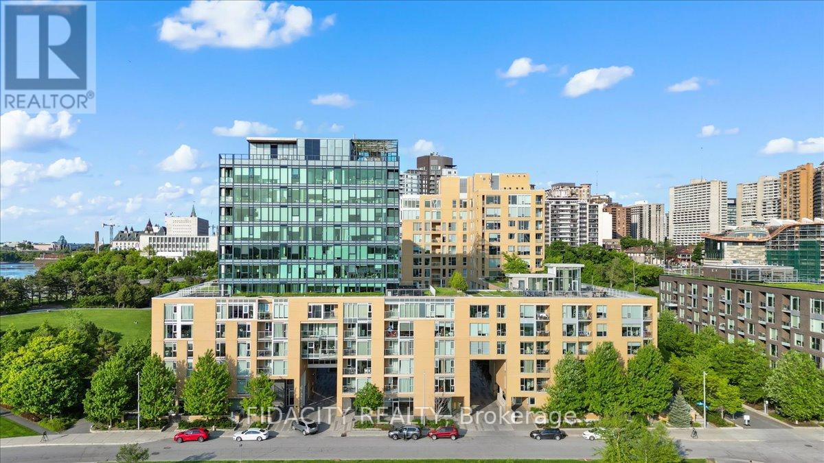 417 - 200 Lett Street