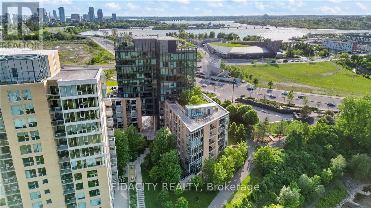 417 - 200 Lett Street