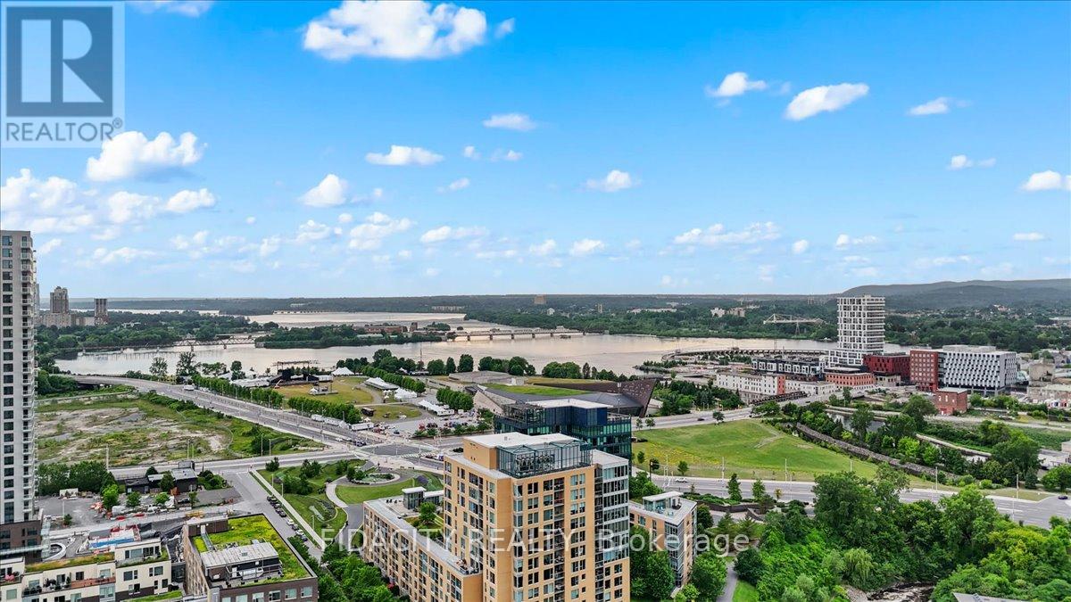 417 - 200 Lett Street