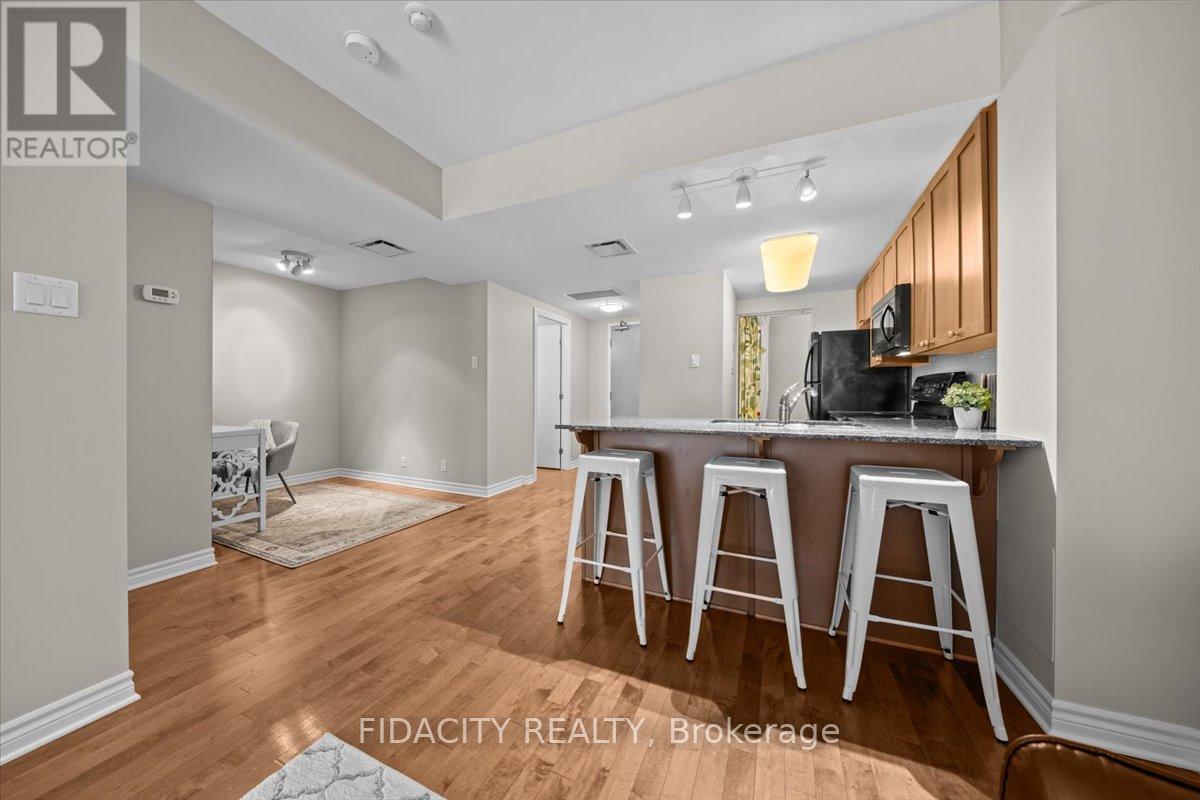 417 - 200 Lett Street