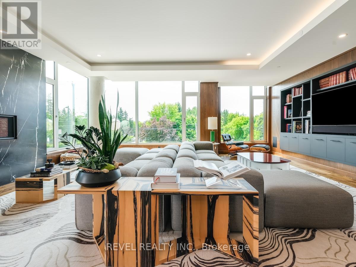 205 - 1 Fifth Avenue