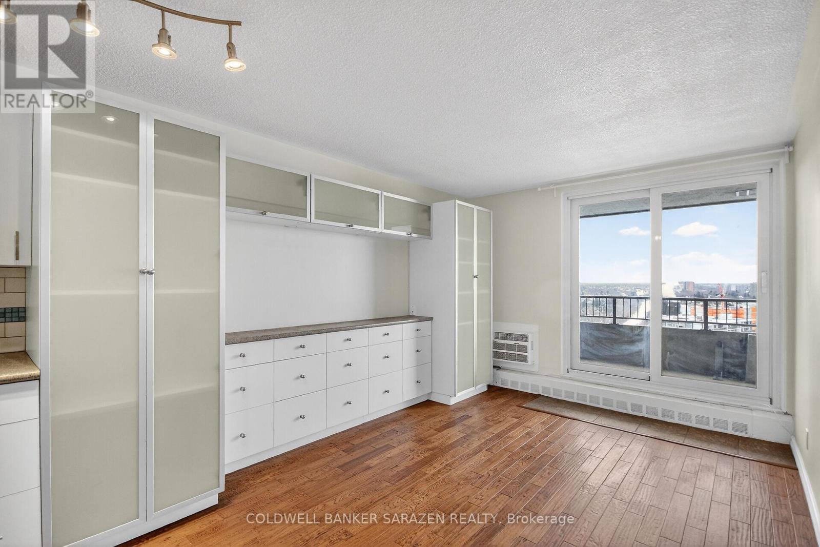 #2305 - 1785 Frobisher Lane