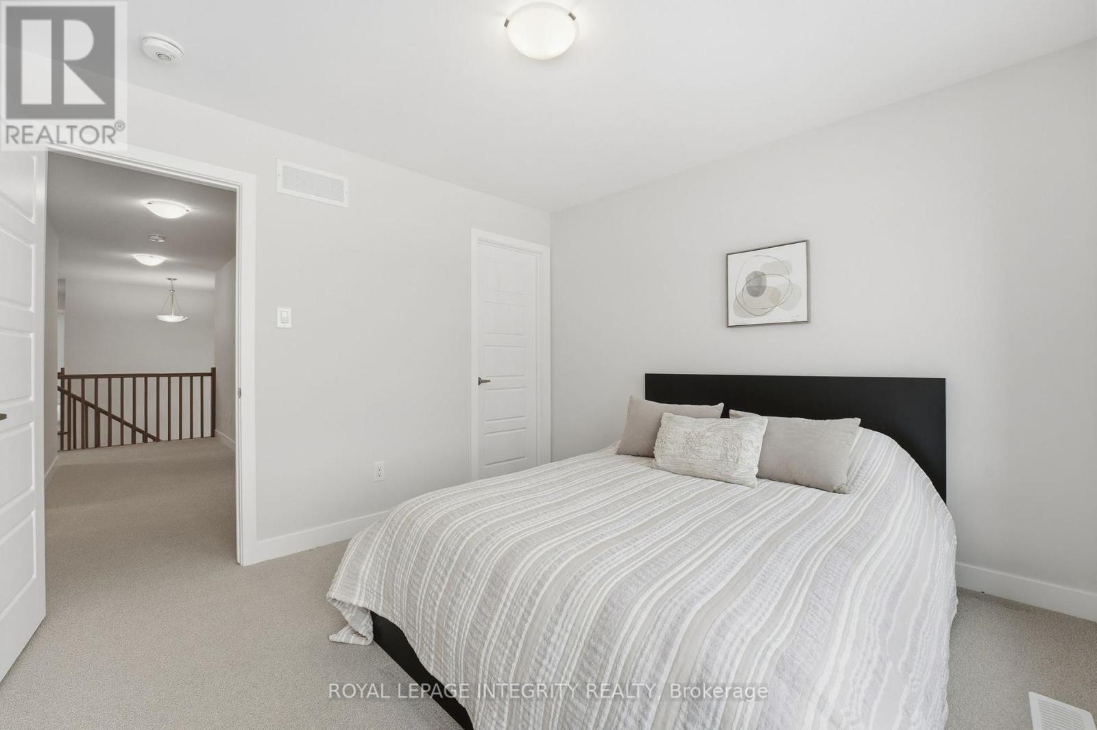 316 Whitham Crescent