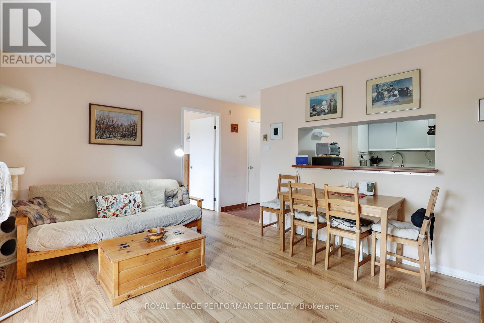 412 - 280 Brittany Drive