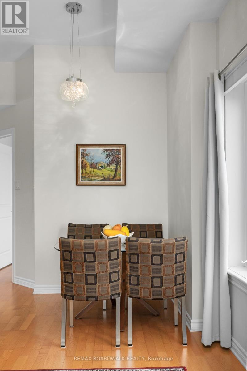 1004 - 314 Central Park Drive