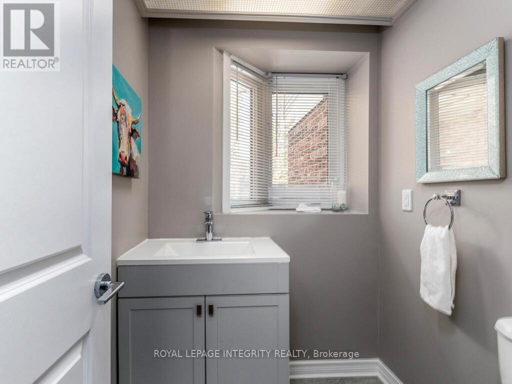 14 - 146 Valley Stream Drive