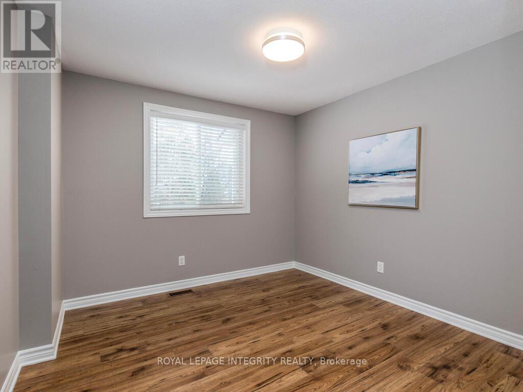 14 - 146 Valley Stream Drive