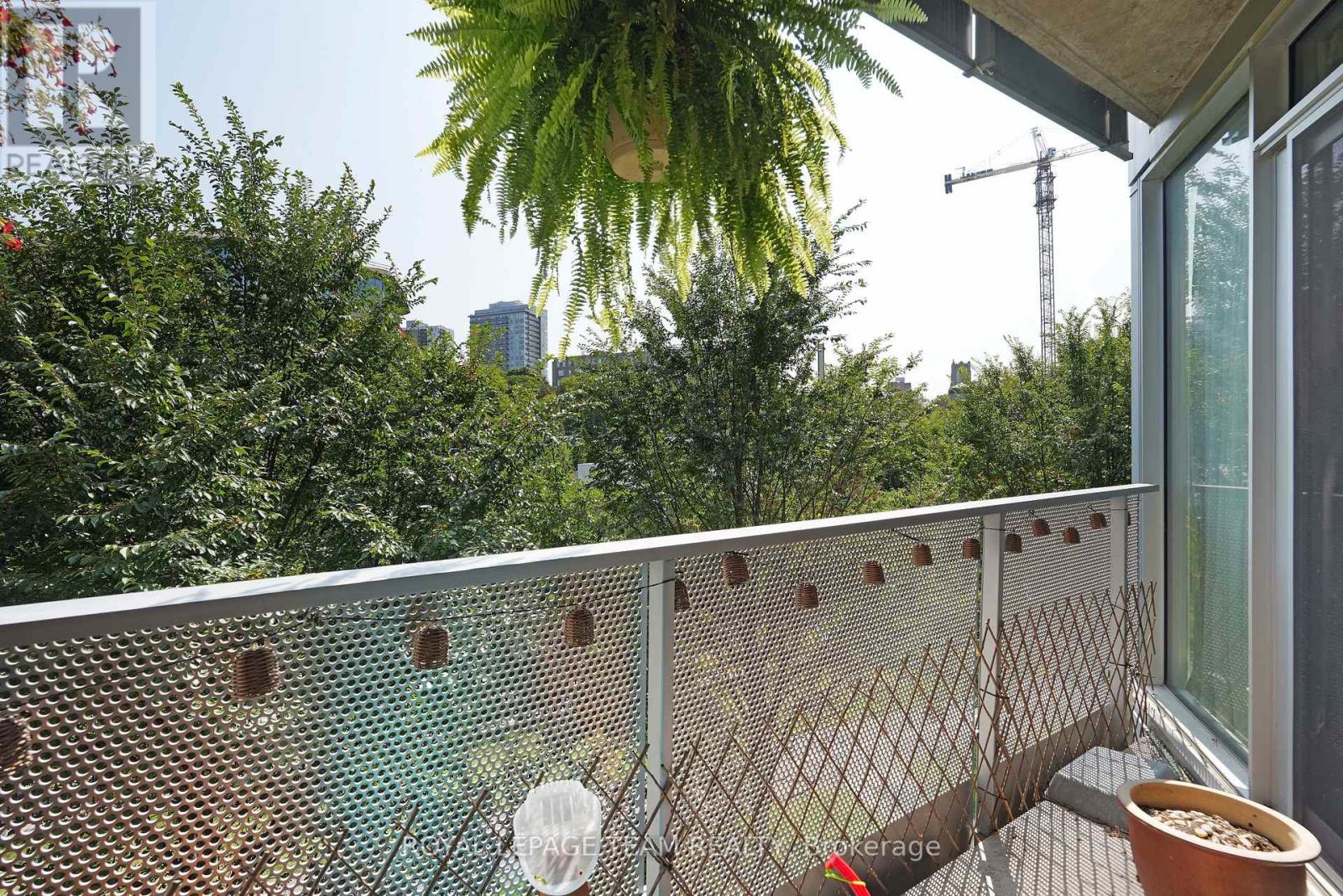 324 - 300c Lett Street