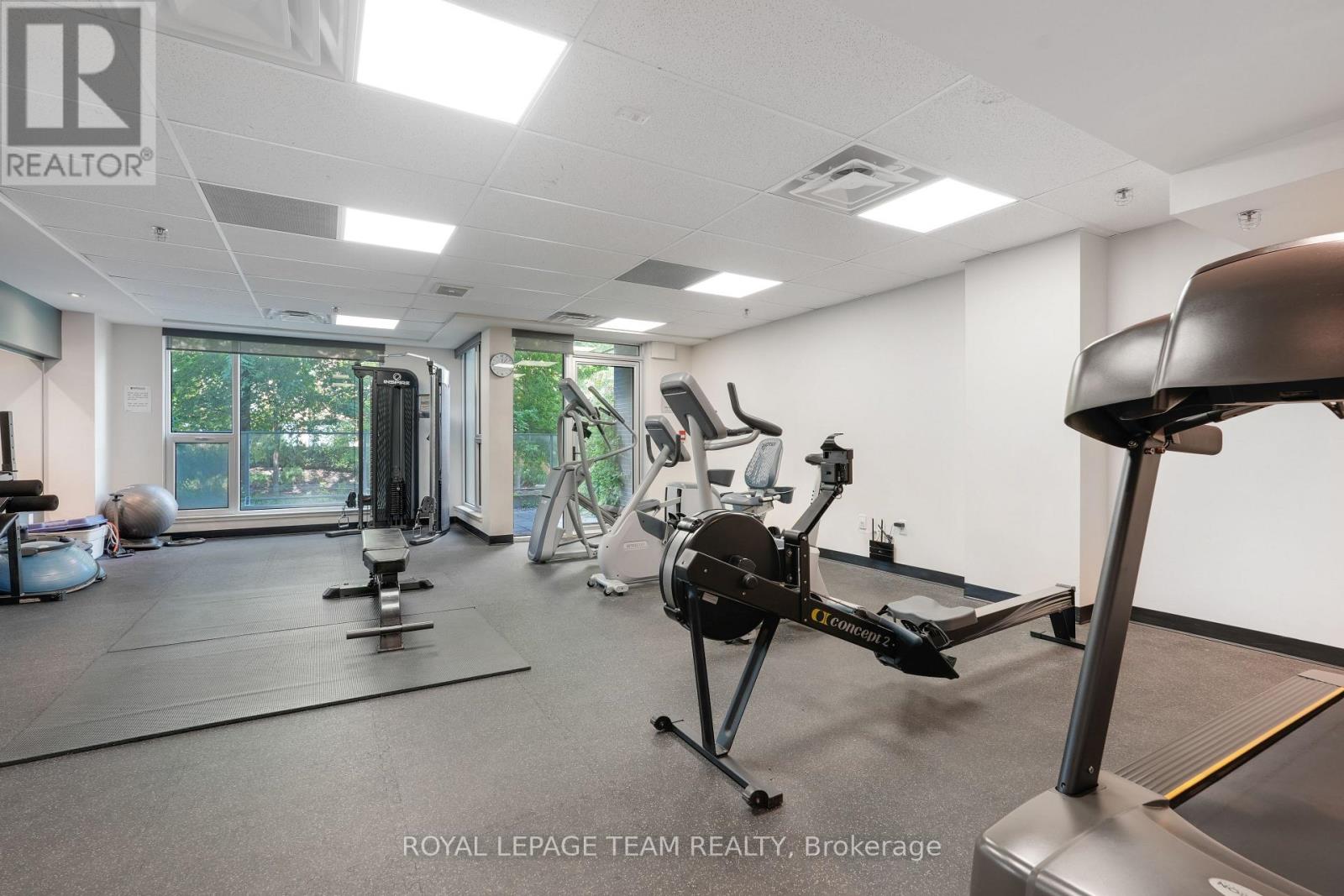 324 - 300c Lett Street