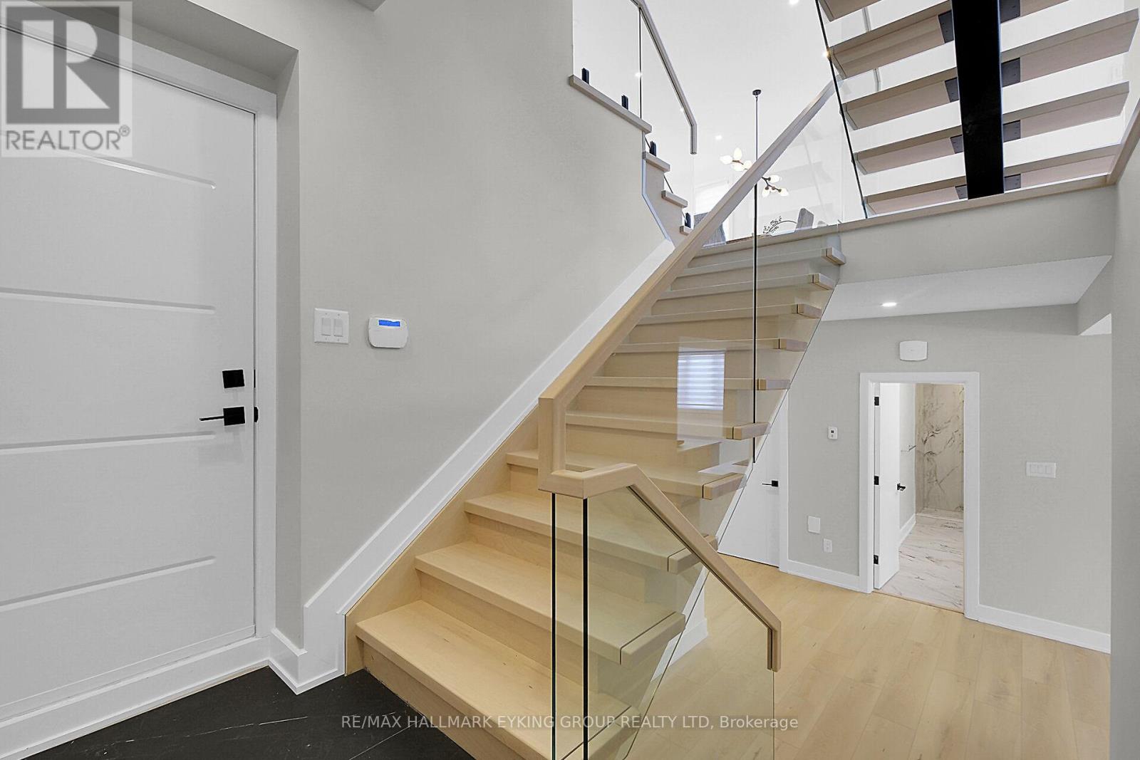 623 Rowanwood Avenue