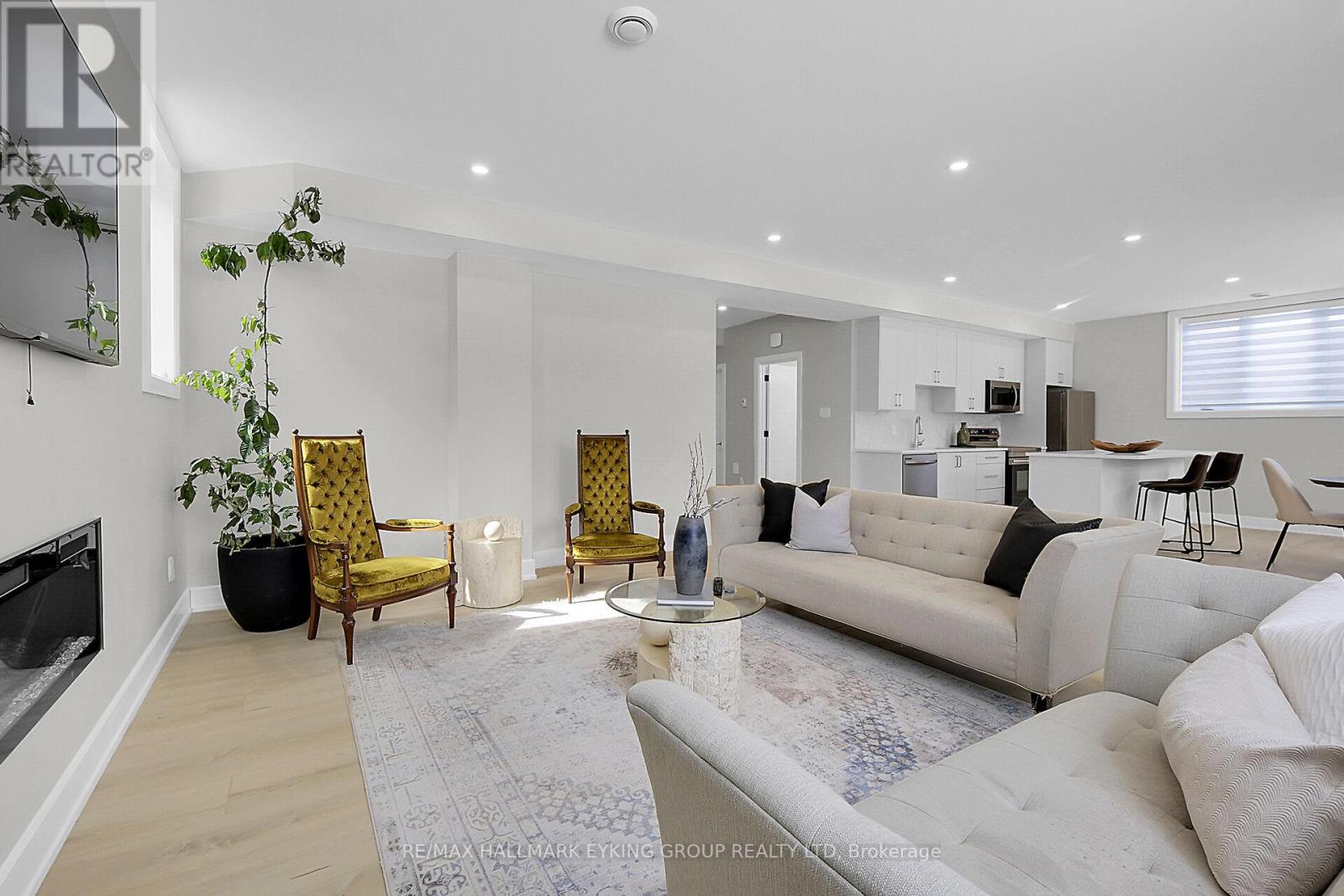 623 Rowanwood Avenue