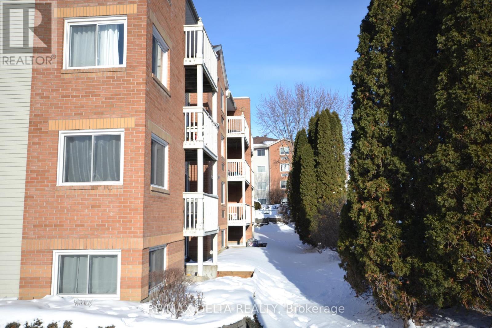 412 - 325 Centrum Boulevard