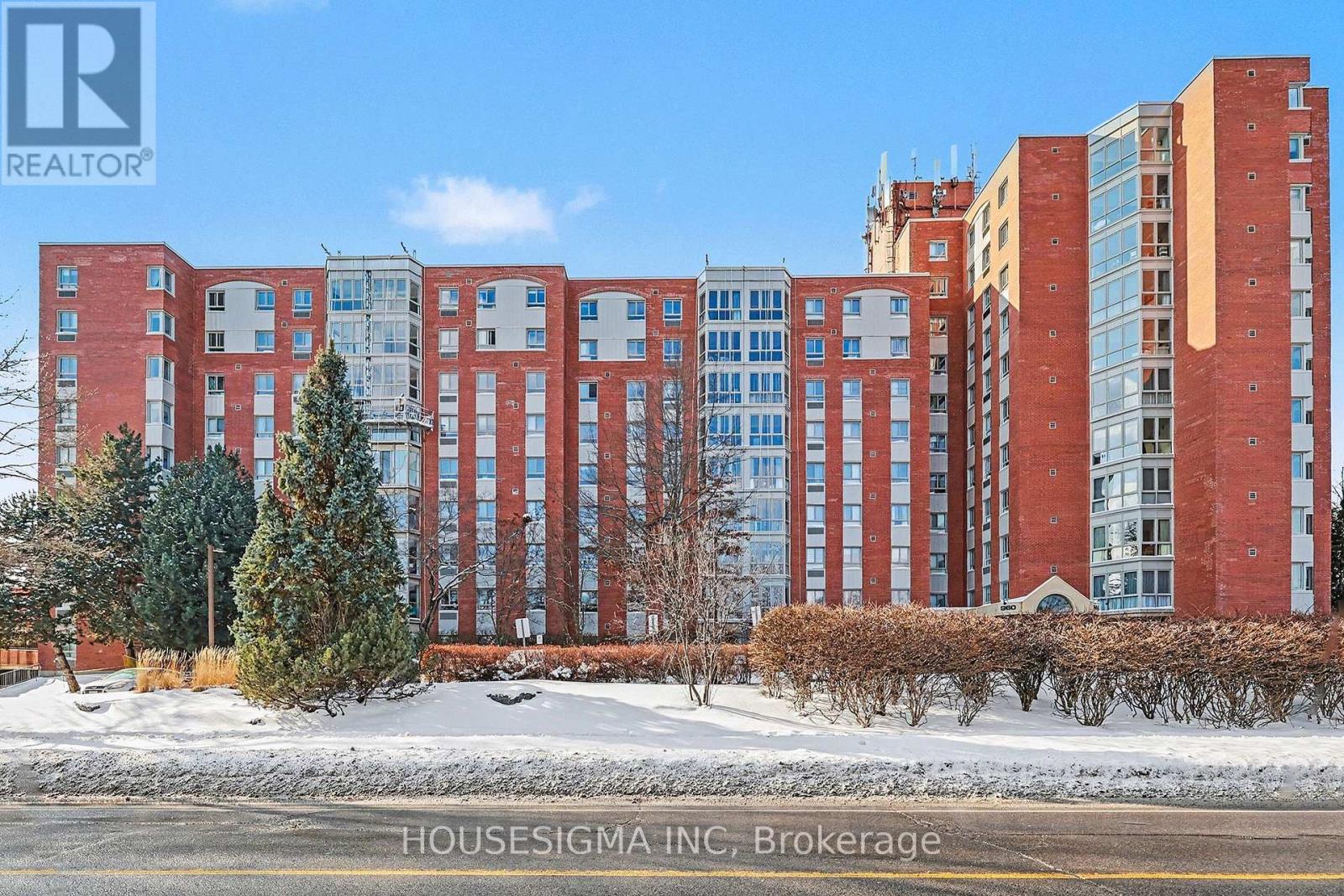 716 - 960 Teron Road