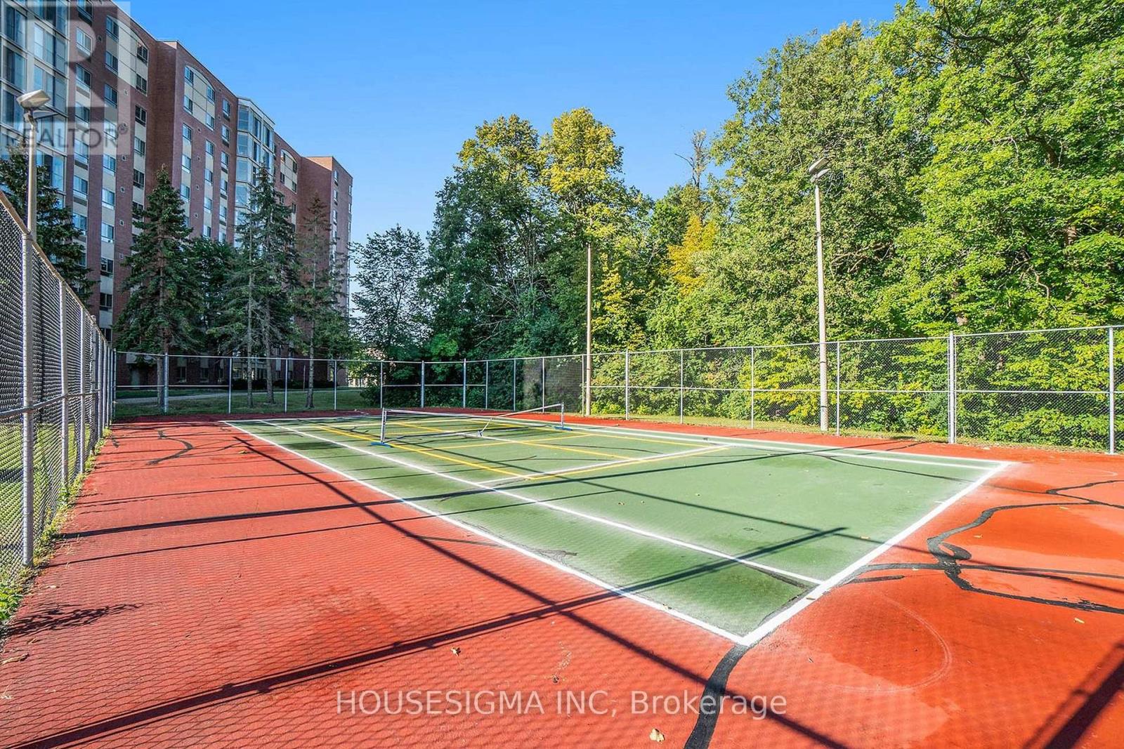 716 - 960 Teron Road