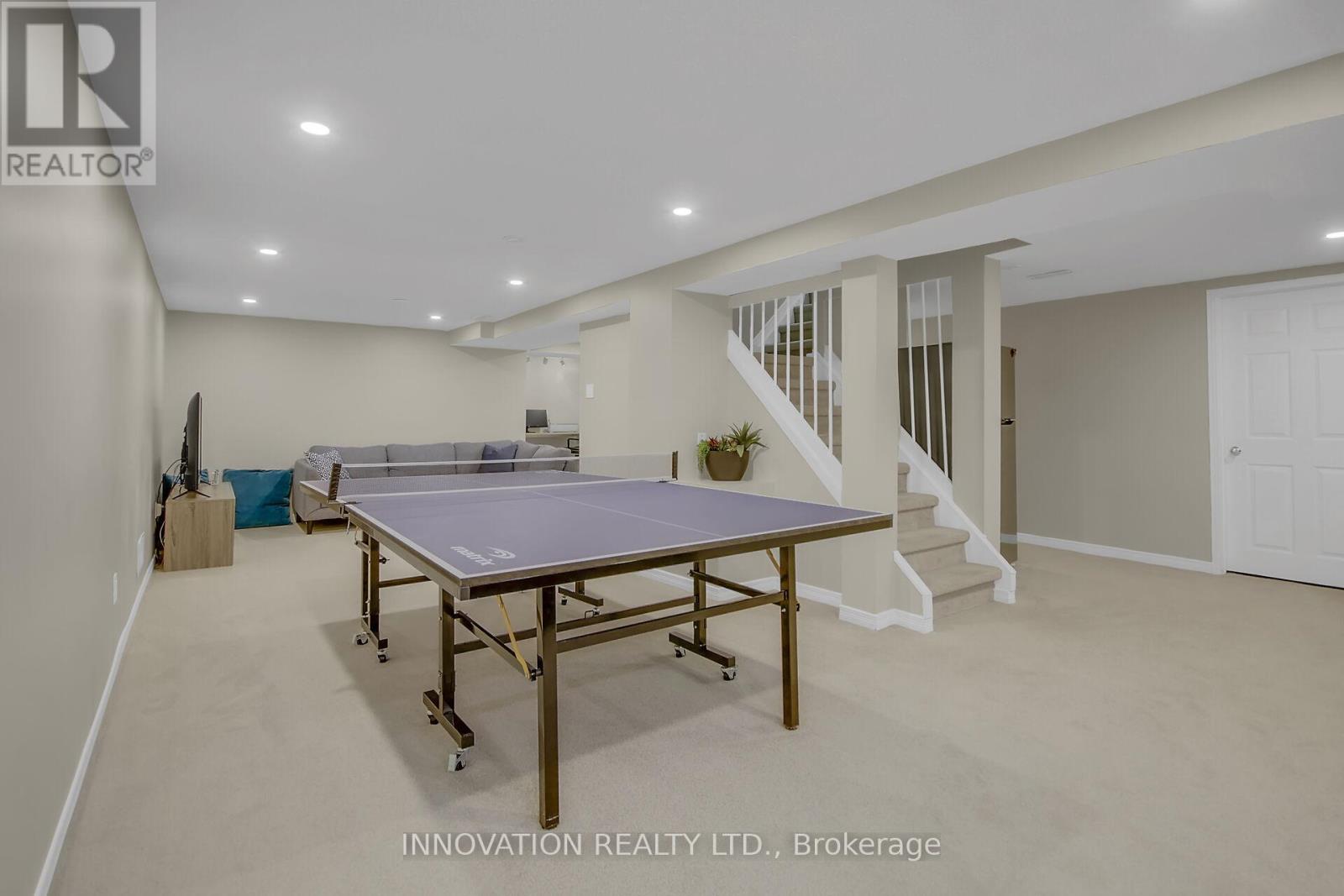 76 Chickasaw Crescent