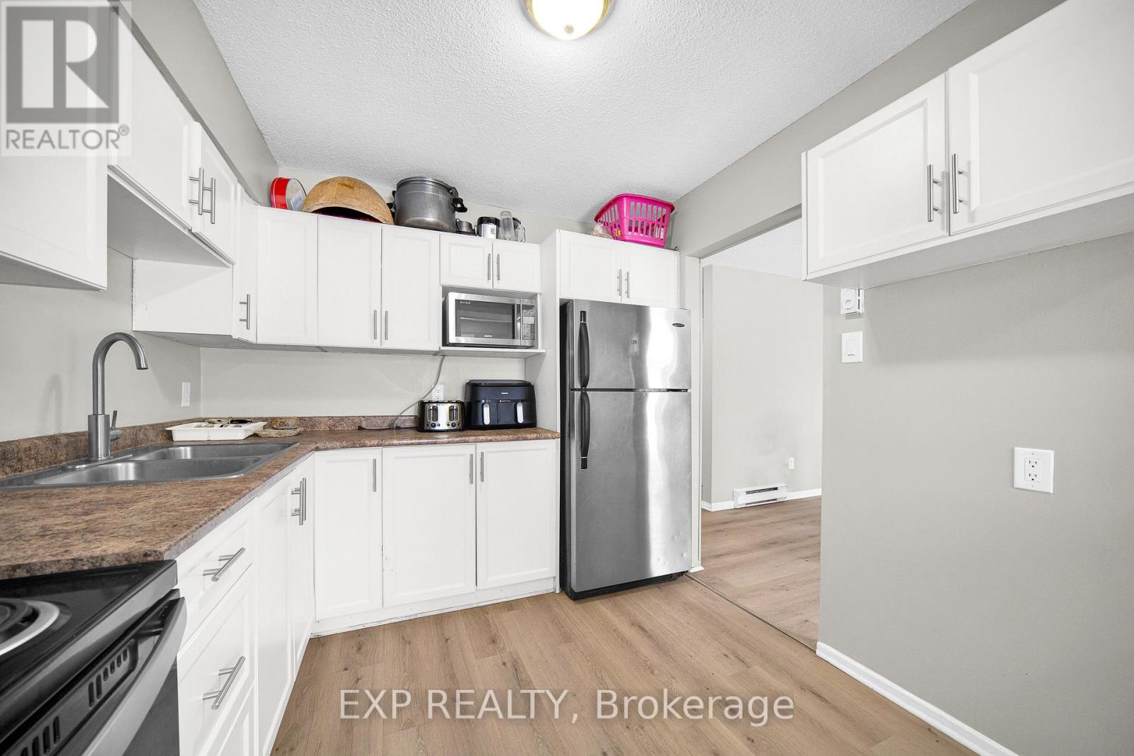 34j - 1958 Jasmine Crescent