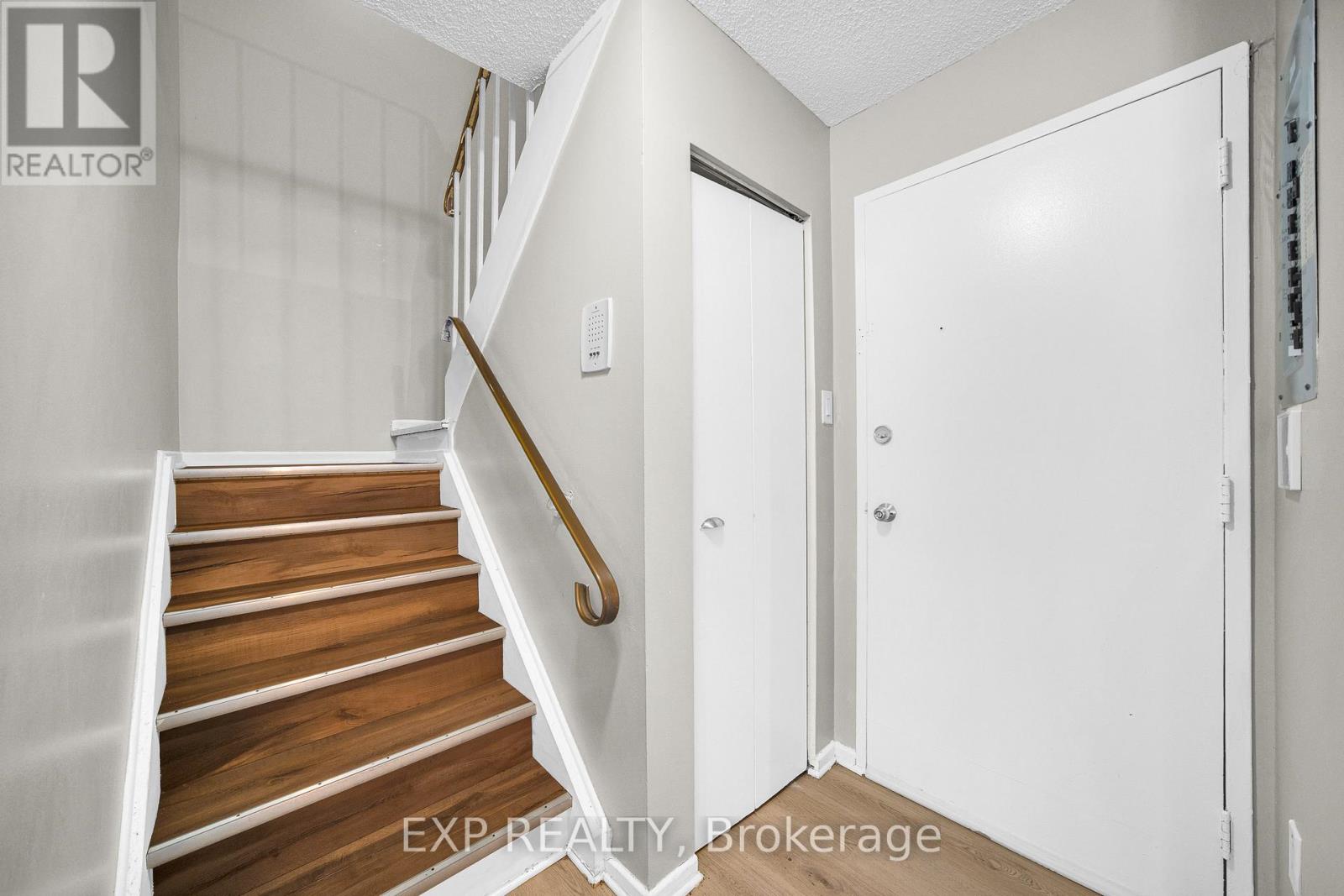 34j - 1958 Jasmine Crescent