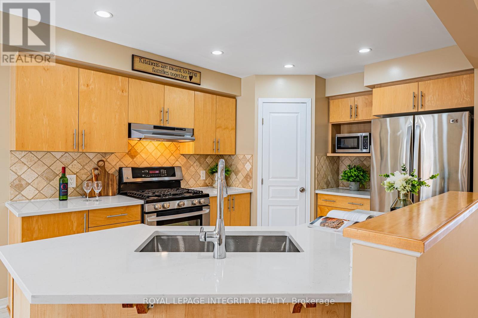 361 Celtic Ridge Crescent